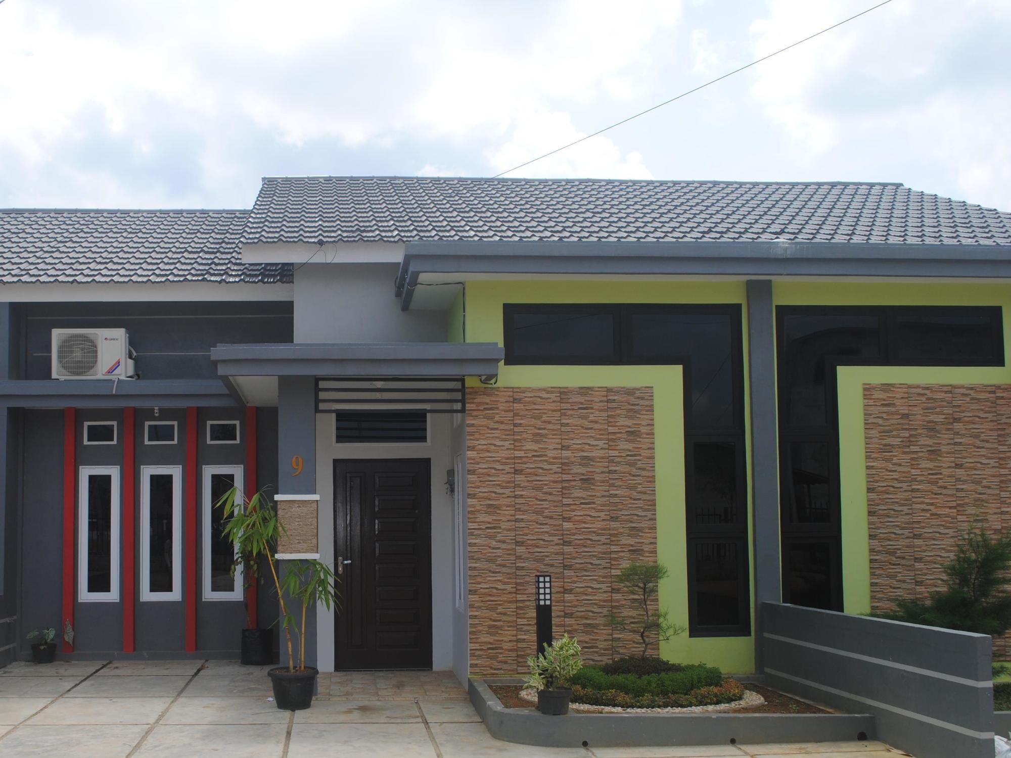 Golden Hawaii Villa Singkawang Extérieur photo